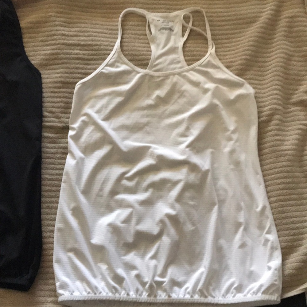 Tek Gear dry tek workout tops white & black